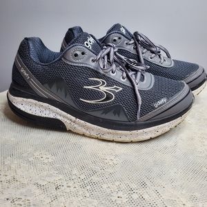 Gdefy Gravity‎ Defyer Black White Gray Mighty Walk Mens Sneakers 9.5